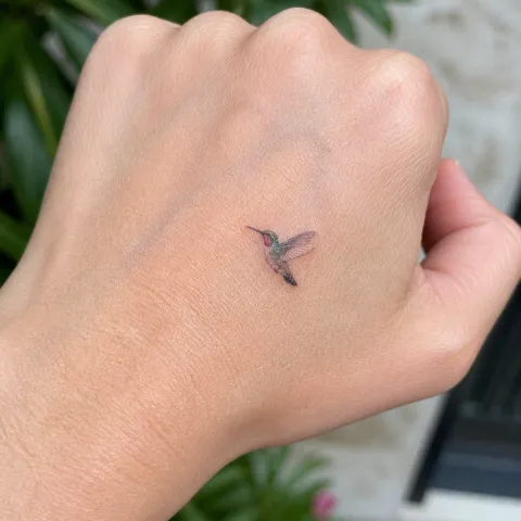 Micro Realism Hand