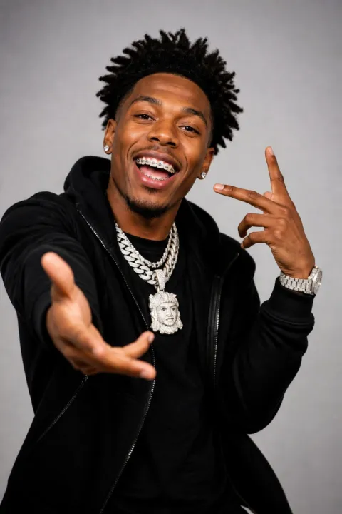 Black Rapper Trying On The Ai Braces Filter Before